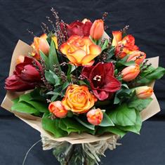 Warm toned Amaryllis bouquet