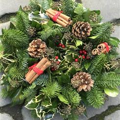 Small Christmas Wreaths with Reds
